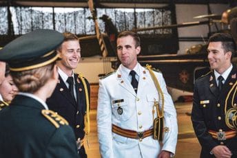 Ministarstvo odbrane raspisalo oglas za upis tri kadeta na Vojnu akademiju u Skoplju Ministarstvo odbrane raspisalo oglas za upis tri kadeta na Vojnu akademiju u Skoplju