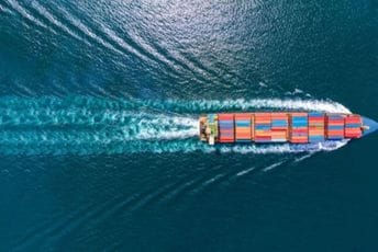 Grčki brod potonuo u Crvenom moru, nakon što su ga gađali Huti Grčki brod potonuo u Crvenom moru, nakon što su ga gađali Huti