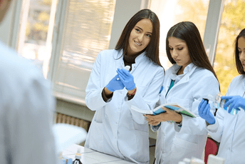 Na Medicinskom fakultetu ove godine biće mjesta za 185 brucoša Na Medicinskom fakultetu ove godine biće mjesta za 185 brucoša