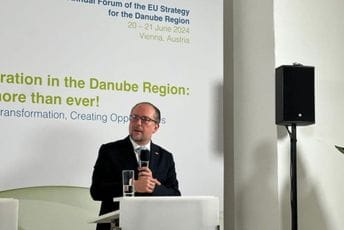 Šalenberg potvrdio da će iduće sedmice biti održana MVK: Od Crne Gore imamo velika očekivanja Šalenberg potvrdio da će iduće sedmice biti održana MVK: Od Crne Gore imamo velika očekivanja