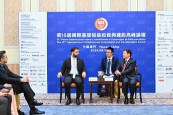 Radulović i Vuković u Kini: Crnoj Gori potrebni su investitori kao što je CRBC Radulović i Vuković u Kini: Crnoj Gori potrebni su investitori kao što je CRBC