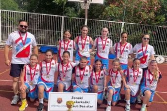Tivatski Sea Stars osvojio turnir u Neumu Tivatski Sea Stars osvojio turnir u Neumu