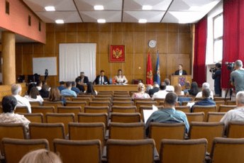 Kovačević: Ne brinite za odnose sa Turskom - sve će biti u redu; Muratović: Demokrate da sačuvaju "politički obraz" Kovačević: Ne brinite za odnose sa Turskom - sve će biti u redu; Muratović: Demokrate da sačuvaju "politički obraz"