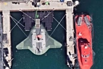 Podvodni dron američke mornarice čuvan u strogoj tajnosti snimljen na Google Earthu