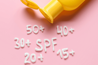 Najčešće greške kod nanošenja kreme za sunčanje mogu uzrokovati ozbiljne posljedice na koži Najčešće greške kod nanošenja kreme za sunčanje mogu uzrokovati ozbiljne posljedice na koži