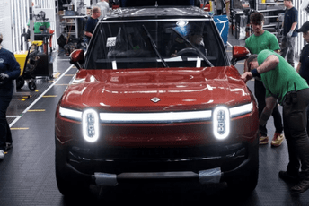 Električni automobili: Folksvagen napada Teslu Električni automobili: Folksvagen napada Teslu