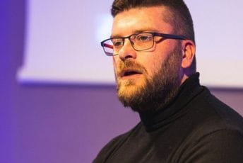 Crna Gora u dobu ekstrema: Promocija knjige Bobana Batrićevića 18. maja na Cetinju Crna Gora u dobu ekstrema: Promocija knjige Bobana Batrićevića 18. maja na Cetinju