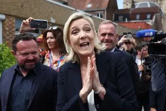 Zbog sumnje da je pronevjerila sredstva Evropskog parlamenta: Marin le Pen pred sudom u Parizu