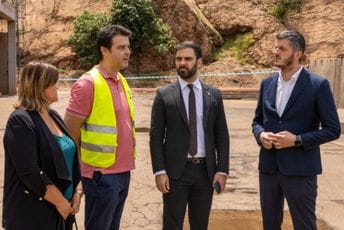 Radulović obišao Luku Bar: Šteta je velika, Vlada će pomoći Radulović obišao Luku Bar: Šteta je velika, Vlada će pomoći