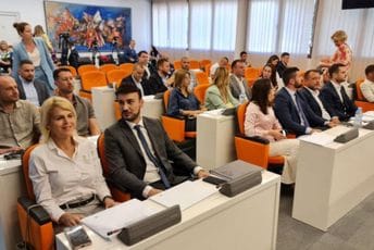Završena sjednica: Nema prijedloga za predsjednika SO Budva, Rađenovič podnio ostavku na mjesto odbornika
