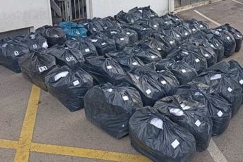 Bar: Policija zaplijenila 680 kilograma rezanog duvana, uhapšen Ulcinjanin Bar: Policija zaplijenila 680 kilograma rezanog duvana, uhapšen Ulcinjanin
