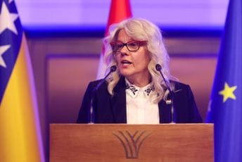 Babić-Galić : Hrvatska će uzvratiti Crnoj Gori zbog rezolucije o Jasenovcu Babić-Galić : Hrvatska će uzvratiti Crnoj Gori zbog rezolucije o Jasenovcu