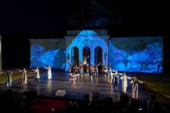 Značajan datum za pozorište i kulturu Crne Gore: Proslavljeno 140 godina od postavljanja kamena temeljca Zetskog doma Značajan datum za pozorište i kulturu Crne Gore: Proslavljeno 140 godina od postavljanja kamena temeljca Zetskog doma