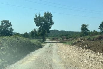 Zečević: Najlošiji putevi u državi su u Piperima Zečević: Najlošiji putevi u državi su u Piperima