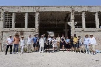 HRA: Apelujemo na Vladu i poslanike da ponovo razmotre potrebu za donošenjem zakona o rehabilitaciji i obeštećenju golootočkih žrtava HRA: Apelujemo na Vladu i poslanike da ponovo razmotre potrebu za donošenjem zakona o rehabilitaciji i obeštećenju golootočkih žrtava