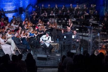 Muzički spektakl u Budvi: Stefanovski, Emin i crnogorski simofoničari oduševili publiku Grada teatra Muzički spektakl u Budvi: Stefanovski, Emin i crnogorski simofoničari oduševili publiku Grada teatra