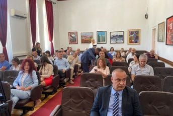 Ističe rok za izbor predsjednika opštine: U Beranama danas nije održana sjednica Skupštine Ističe rok za izbor predsjednika opštine: U Beranama danas nije održana sjednica Skupštine