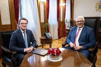 Mandićeve poruke za saniranje štete uoči izricanja presude za državni udar Mandićeve poruke za saniranje štete uoči izricanja presude za državni udar