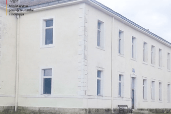 Za rekonstrukciju škole u Velimlju – 100.000 eura Za rekonstrukciju škole u Velimlju – 100.000 eura