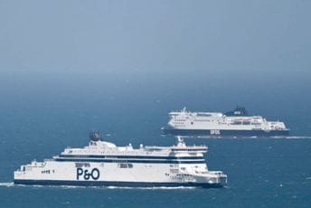 Četiri migranta utopila se u pokušaju prelaska Lamanša ka Velikoj Britaniji Četiri migranta utopila se u pokušaju prelaska Lamanša ka Velikoj Britaniji