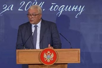 Mandić čestitao fon der Lajen Mandić čestitao fon der Lajen