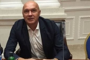 Brajković povukao kandidaturu za Ombudsmana RTCG iako je već izabran Brajković povukao kandidaturu za Ombudsmana RTCG iako je već izabran