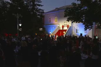 Milatović: Moramo da prevaziđemo sve što nas dijeli, to dugujemo i budućim generacijama i sebi samima (FOTO/VIDEO) Milatović: Moramo da prevaziđemo sve što nas dijeli, to dugujemo i budućim generacijama i sebi samima (FOTO/VIDEO)