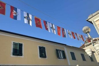 Herceg Novi: Dan državnosti obilježavaju uz trobojke Herceg Novi: Dan državnosti obilježavaju uz trobojke