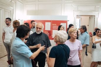 (FOTO) Otvorena izložba „Od Mare i Dafine, do Jovane i Stane“; Đurašković: Iza svake priče o hrabrosti i istrajnosti stoje i žene (FOTO) Otvorena izložba „Od Mare i Dafine, do Jovane i Stane“; Đurašković: Iza svake priče o hrabrosti i istrajnosti stoje i žene