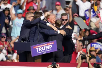 Tramp se ponovo obratio nakon napada: Samo je Bog spriječio da se dogodi nezamislivo Tramp se ponovo obratio nakon napada: Samo je Bog spriječio da se dogodi nezamislivo