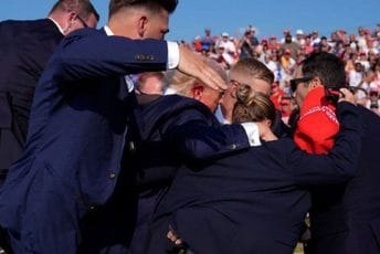 Prvi atentat na predsjednika ili kandidata od napada na Regana 1981. Prvi atentat na predsjednika ili kandidata od napada na Regana 1981.