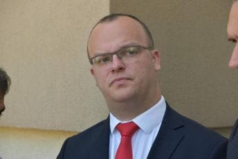 Ćulafić: Regionalni centar za otpad biće smješten u Nikšiću, služiće Šavniku, Plužinama, pojedinim primorskim gradovima... Ćulafić: Regionalni centar za otpad biće smješten u Nikšiću, služiće Šavniku, Plužinama, pojedinim primorskim gradovima...