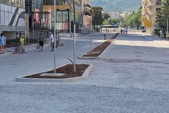 Građevinski radovi u centru Budve pri kraju, od četvrtka kreće saobraćaj Građevinski radovi u centru Budve pri kraju, od četvrtka kreće saobraćaj