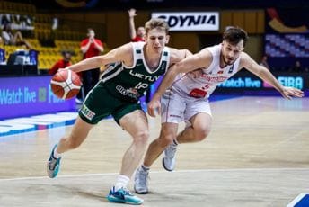 Mladi košarkaši poraženi od Litvanije, Španija rival u osmini finala Mladi košarkaši poraženi od Litvanije, Španija rival u osmini finala