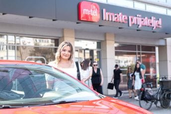 Kompanija MTEL nagradila korisnike u čast 17. rođendana Kompanija MTEL nagradila korisnike u čast 17. rođendana