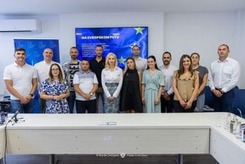 MEP potpisalo ugovore o finansiranju projekata 13 nevladinih organizacija MEP potpisalo ugovore o finansiranju projekata 13 nevladinih organizacija