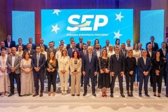 SEP: Zločinac Pavle Đurišić za Joanikija „veliki junak“, a potpredsjednik Spajićeve Vlade šalje zahvalnost