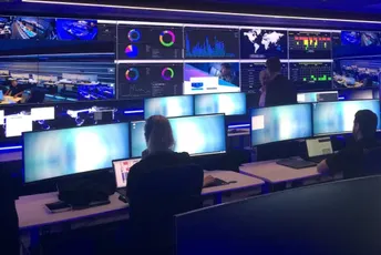 Veliki tehnički kvar napravio haos u svijetu: Problemi u radu banaka i bolnica, prizemljeni avioni, pali sistemi plaćanja u trgovinama... Veliki tehnički kvar napravio haos u svijetu: Problemi u radu banaka i bolnica, prizemljeni avioni, pali sistemi plaćanja u trgovinama...