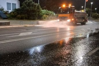 Čistoća: Večeras pranje ulica u dijelu preko Morače, u nedjelju veče u centru grada Čistoća: Večeras pranje ulica u dijelu preko Morače, u nedjelju veče u centru grada