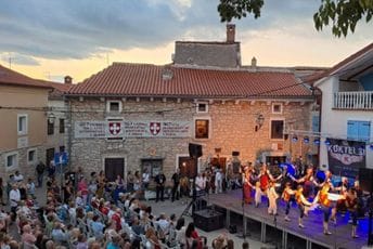 Crnogorci proslavili 367. godišnjicu dolaska u Peroj (FOTO)