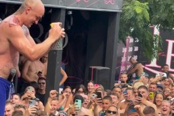 Desingerica u Budvi 'pravio pitu' po publici; MKM: Zabrinuti smo (VIDEO) Desingerica u Budvi 'pravio pitu' po publici; MKM: Zabrinuti smo (VIDEO)