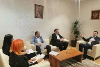 Koprivica-Šimun: Javni je interes da postoji posebno krivično djelo u slučaju napada na medicinsko osoblje Koprivica-Šimun: Javni je interes da postoji posebno krivično djelo u slučaju napada na medicinsko osoblje