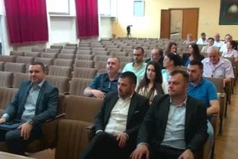 Aktuelna politička dešavanja na državnom nivou odložila nastavak sjednice SO Nikšić Aktuelna politička dešavanja na državnom nivou odložila nastavak sjednice SO Nikšić