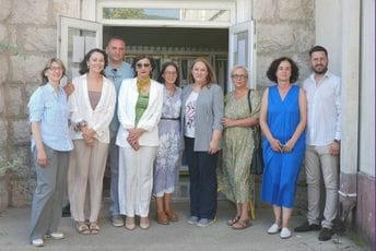 Jakšić-Stojanović obišla radove na rekonstrukciji škole „Ivan Vušović“ na Vidrovanu Jakšić-Stojanović obišla radove na rekonstrukciji škole „Ivan Vušović“ na Vidrovanu