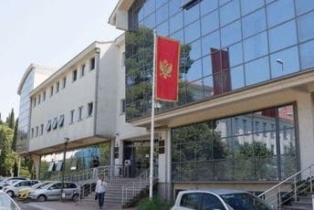 MPNI: Raspisani tenderi za adaptaciju školskih objekata u Bijelom Polji i Nikšiću