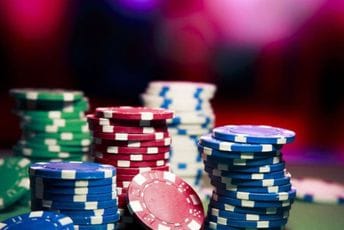 Prihodi od igara na sreću oporezivaće se pri svakoj isplati dobitka Prihodi od igara na sreću oporezivaće se pri svakoj isplati dobitka