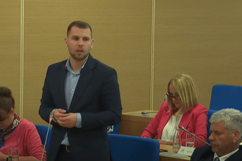 Mašković: Mujović Zabjelčanima obećava park na lokaciji na kojoj je planirana obrazovna ustanova, skandalozno