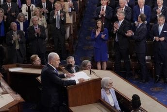 Netanjahu govorio u Kongresu, dio demokrata bojkotovao, ispred trajale demonstracije Netanjahu govorio u Kongresu, dio demokrata bojkotovao, ispred trajale demonstracije