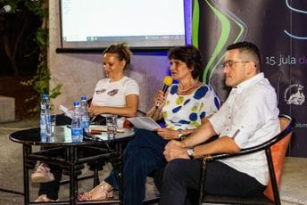 "Biće jednom kako smo željeli": Omaž stvaralaštvu Ratka Vujoševića priređen na Barskom ljetopisu "Biće jednom kako smo željeli": Omaž stvaralaštvu Ratka Vujoševića priređen na Barskom ljetopisu