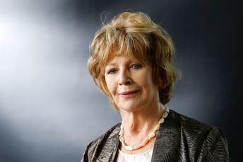 Neustrašiva besjednica istine: Preminula irska književnica Edna O’Brajen Neustrašiva besjednica istine: Preminula irska književnica Edna O’Brajen